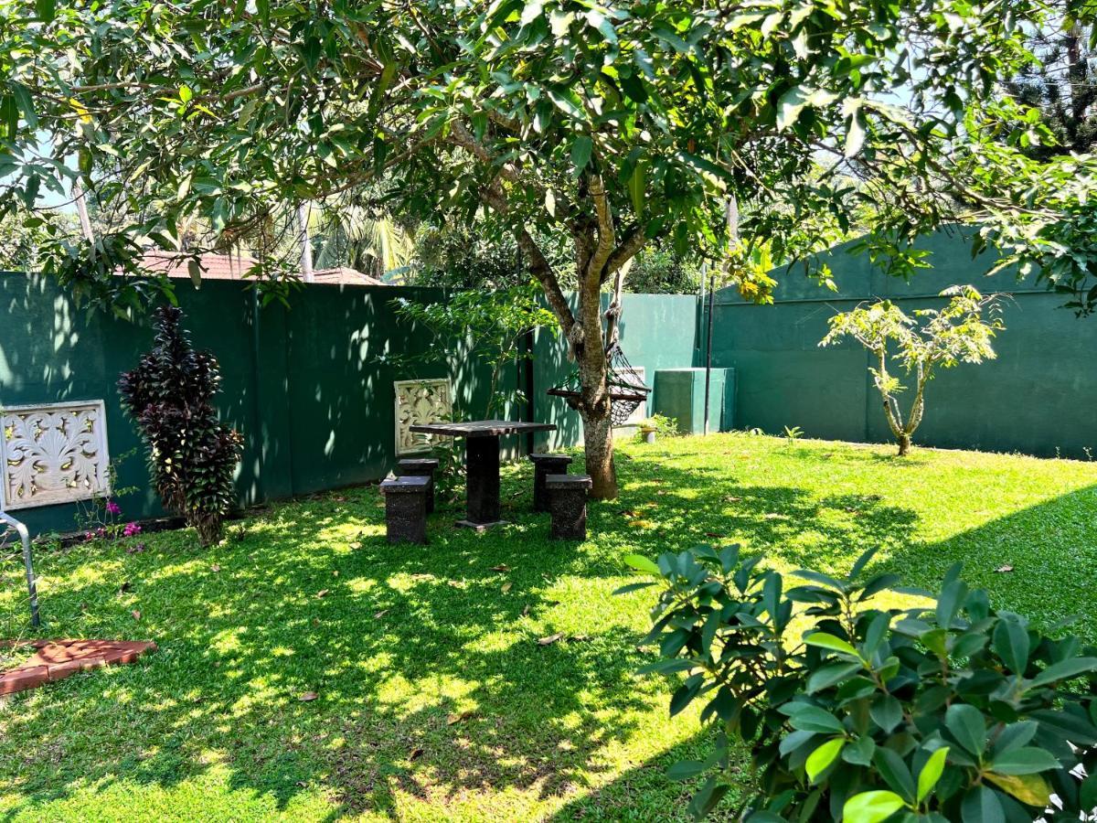 Serendip Villa Holiday Home Talalla Sri Lanka Bagian luar foto